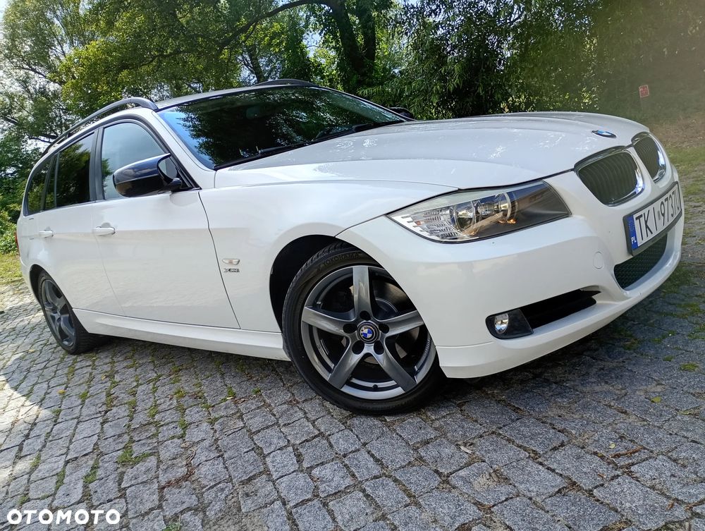 BMW Seria 3 320d xDrive DPF - 2