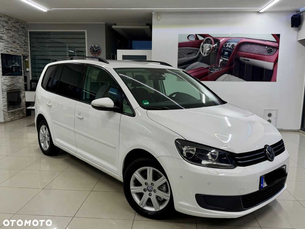 Volkswagen Touran 1.6 TDI DPF Highline DSG - 2