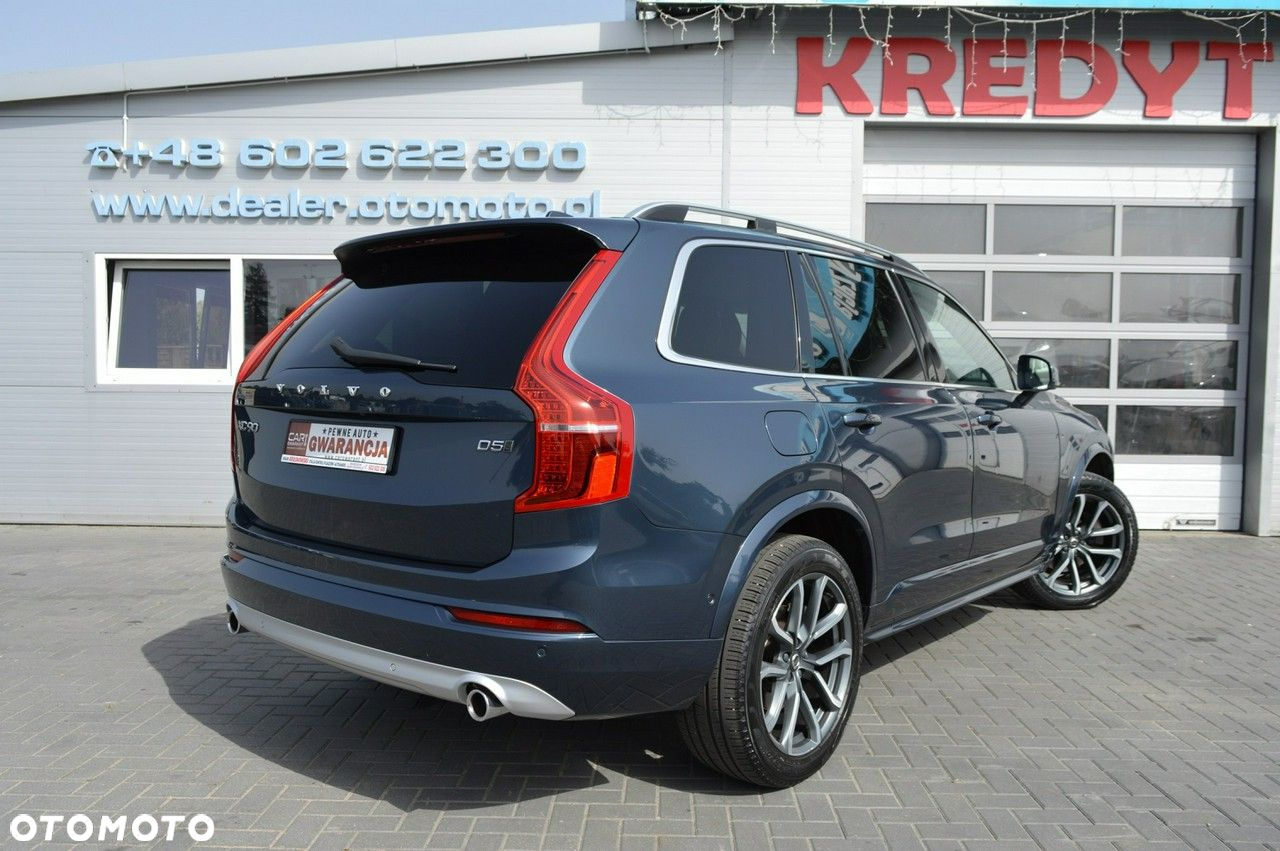 Volvo XC 90 D5 AWD Momentum - 9