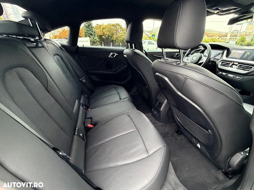 BMW Seria 2 218i AT - 16