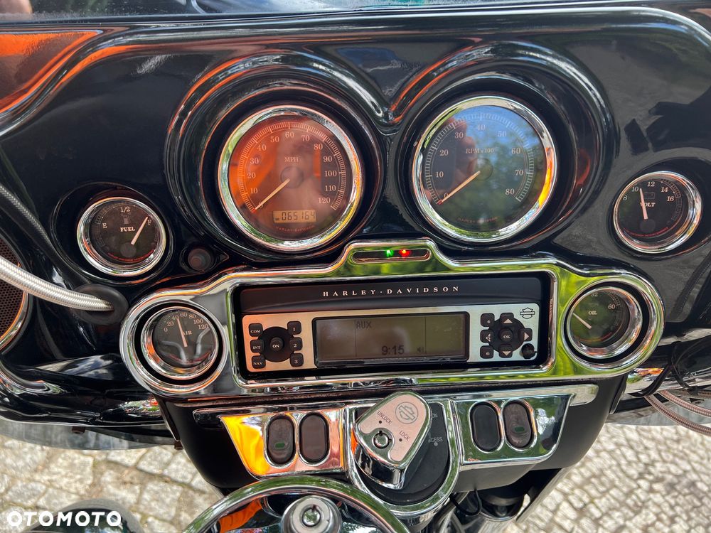 Harley-Davidson FLHT Electra Glide Standard - 6