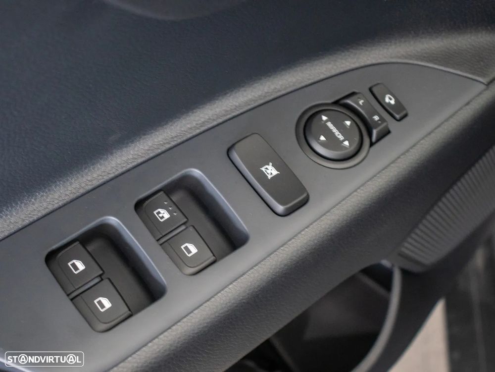 Kia Stonic 1.0 T-GDI Drive - 25