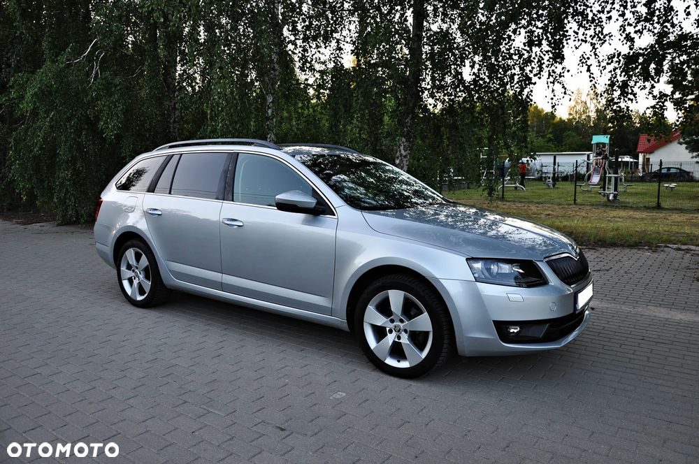 Skoda Octavia 2.0 TDI Premium Edition - 10
