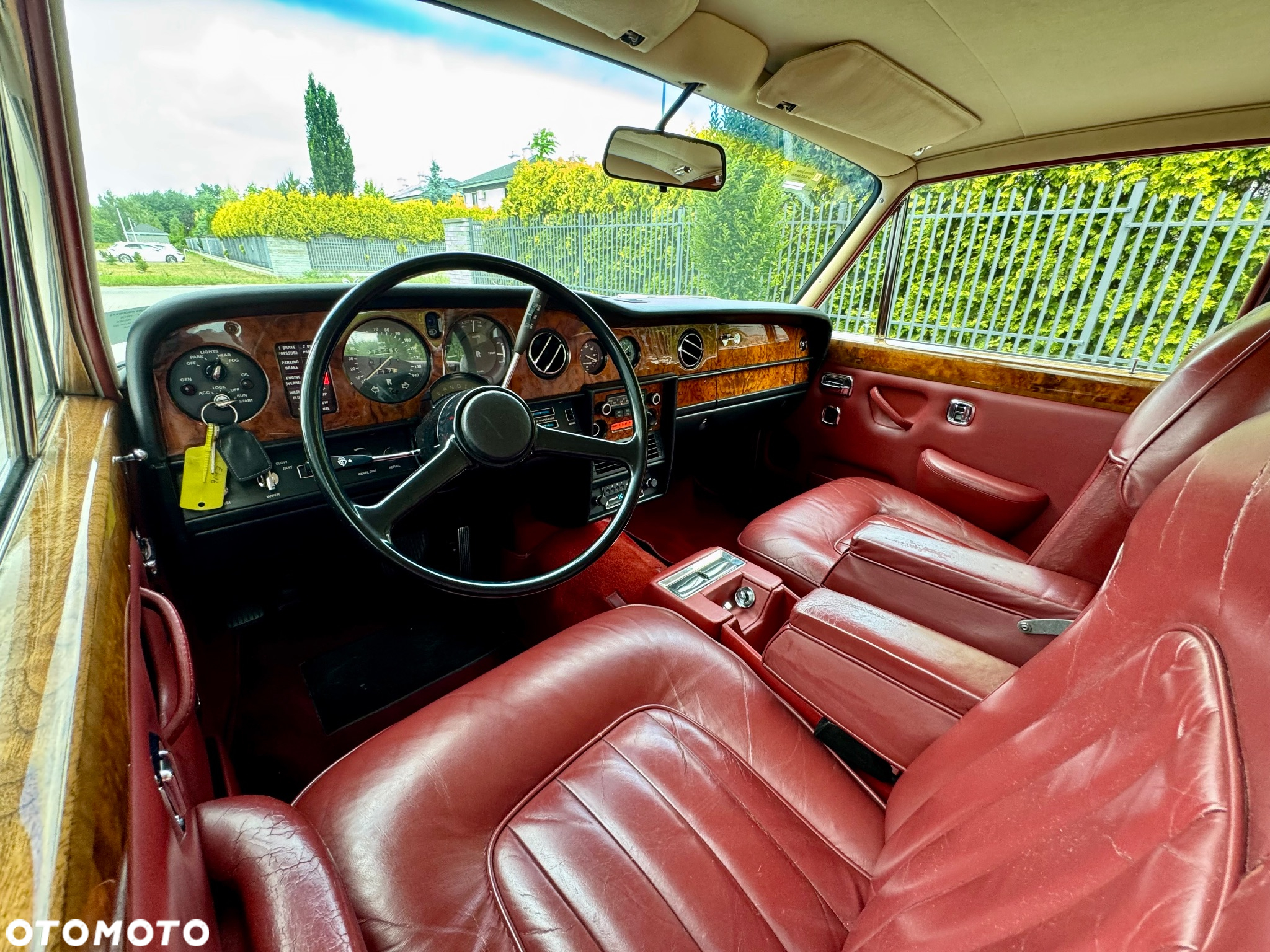 Rolls-Royce Silver Shadow - 8