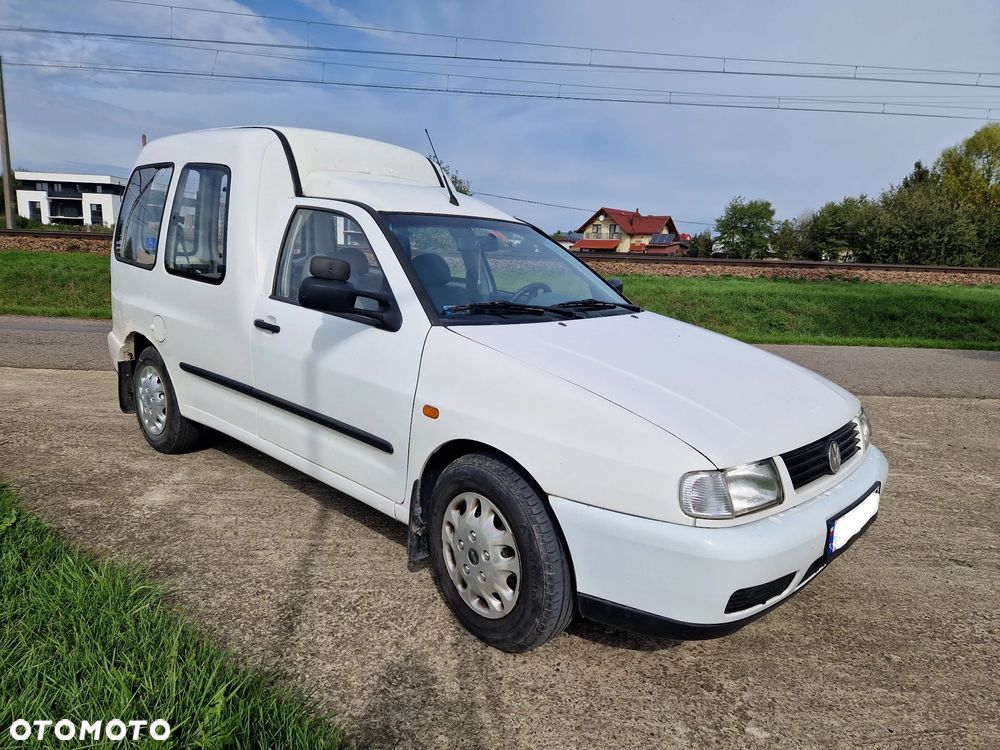 Volkswagen Caddy - 3