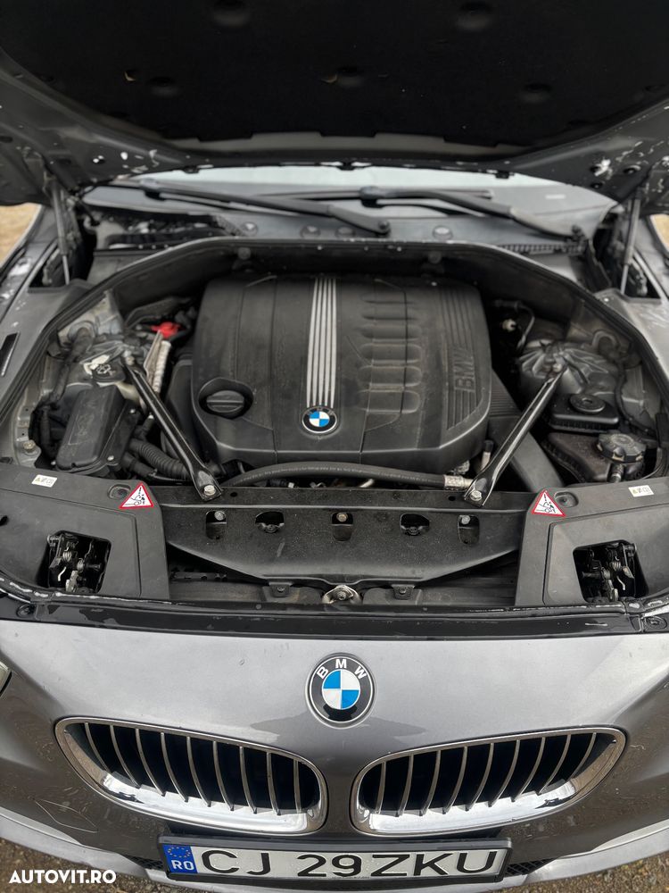 BMW Seria 5 530d Aut. - 13