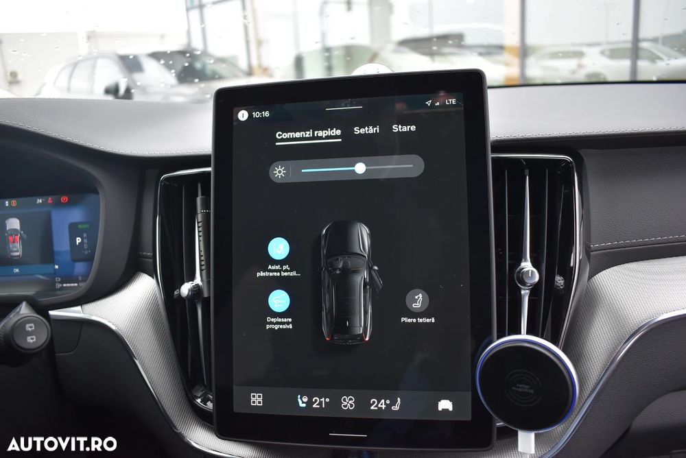 Volvo XC 60 T8 AWD AT PHEV Ultra Black Edition - 13