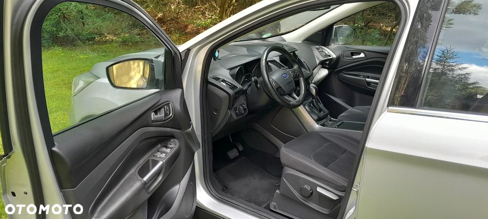 Ford Kuga 1.5 EcoBoost AWD Edition ASS - 19