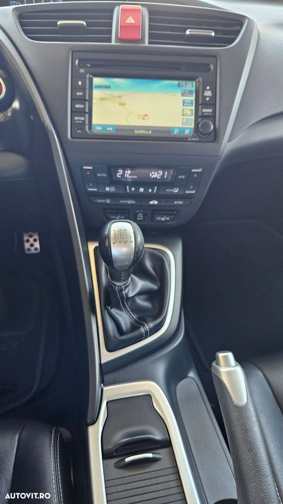 Honda Civic 1.8i Exec - 21