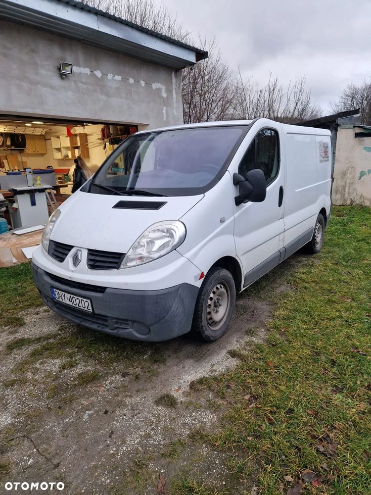Renault Trafic - 1