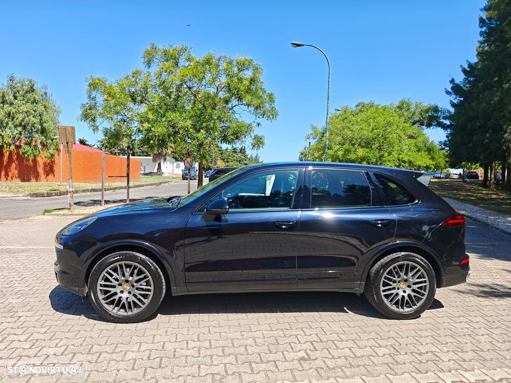 Porsche Cayenne Platinum Edition - 6