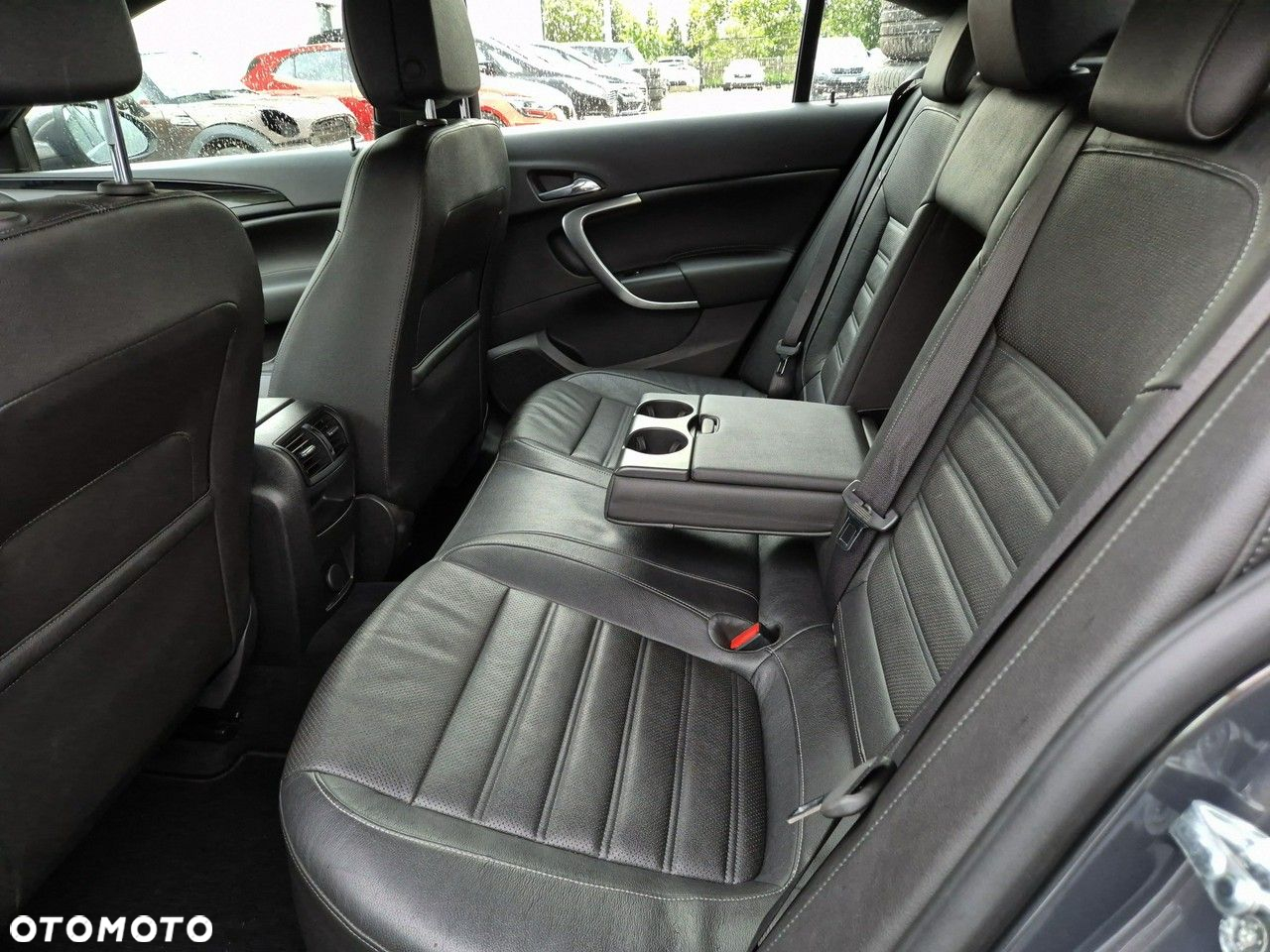 Opel Insignia - 19