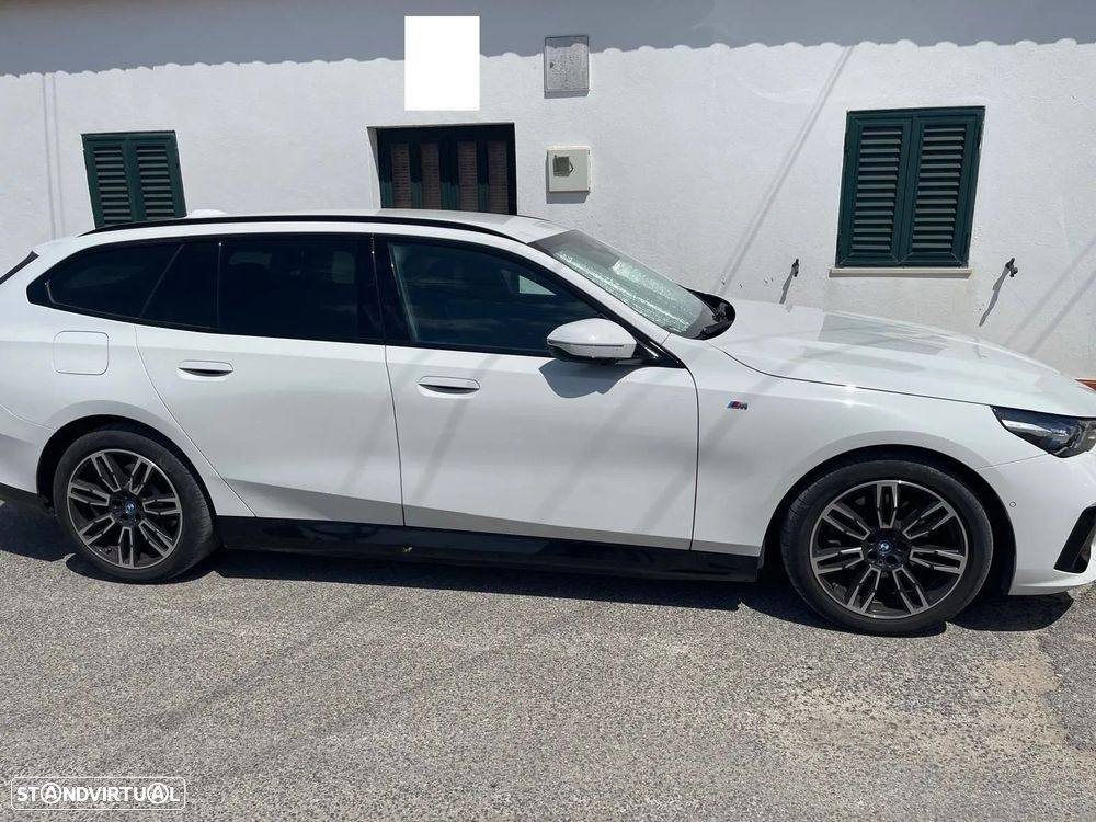 BMW 530 e Pack Desportivo M - 2