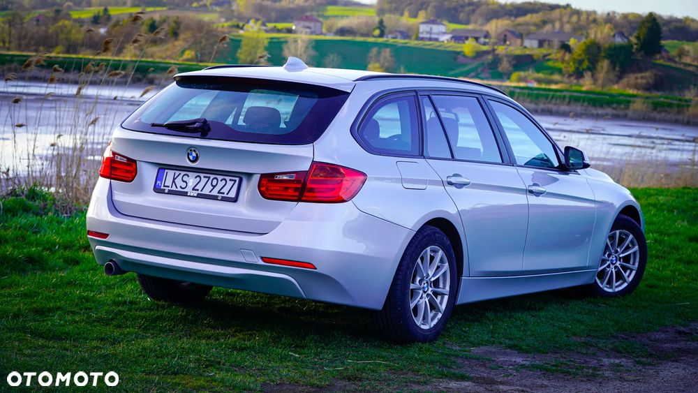BMW Seria 3 316d - 4