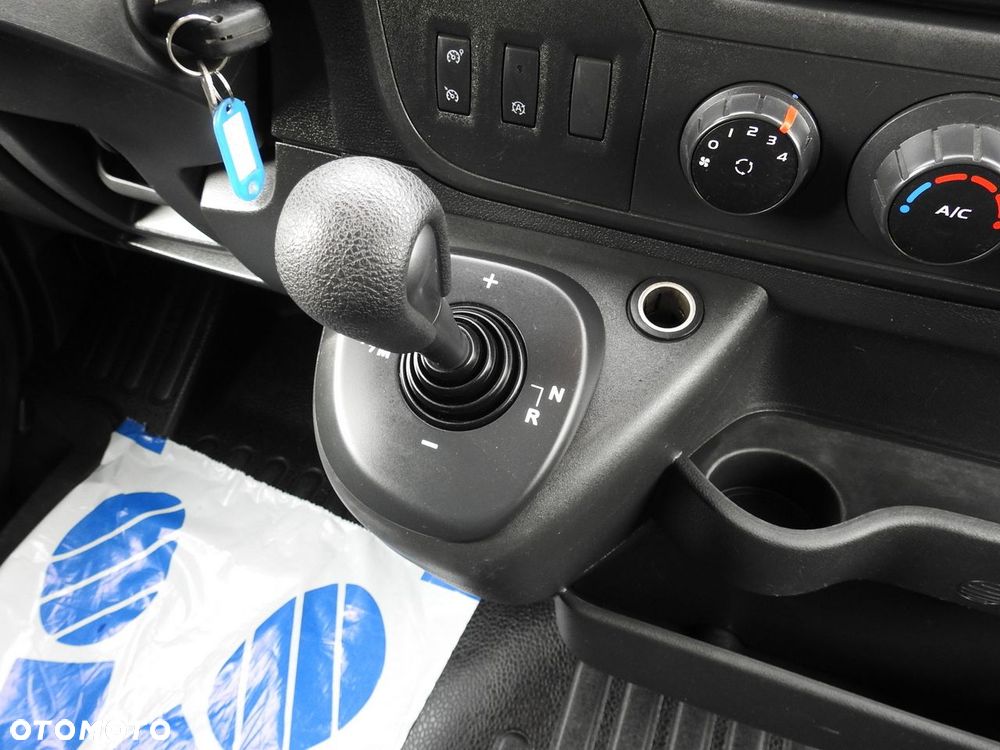 Renault MASTER PLANDEKA 10 PALET WEBASTO TEMPOMAT KLIMATYZACJA PNEUMATYKA AUTOMAT   170KM - 34