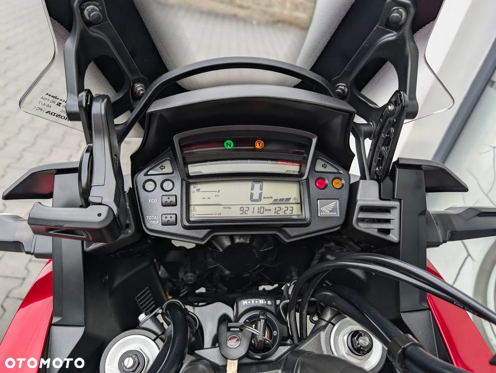 Honda VFR - 17