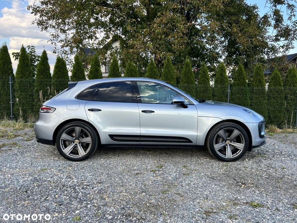 Porsche Macan - 4