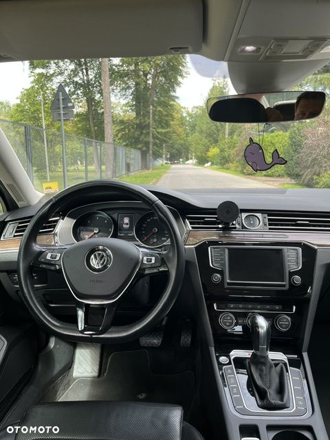 Volkswagen Passat 2.0 TDI BMT 4Mot Highline DSG - 23