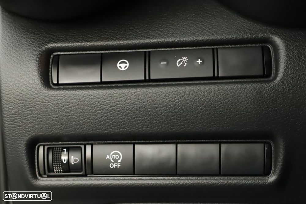 Nissan Juke 1.0 DIG-T Tekna - 19