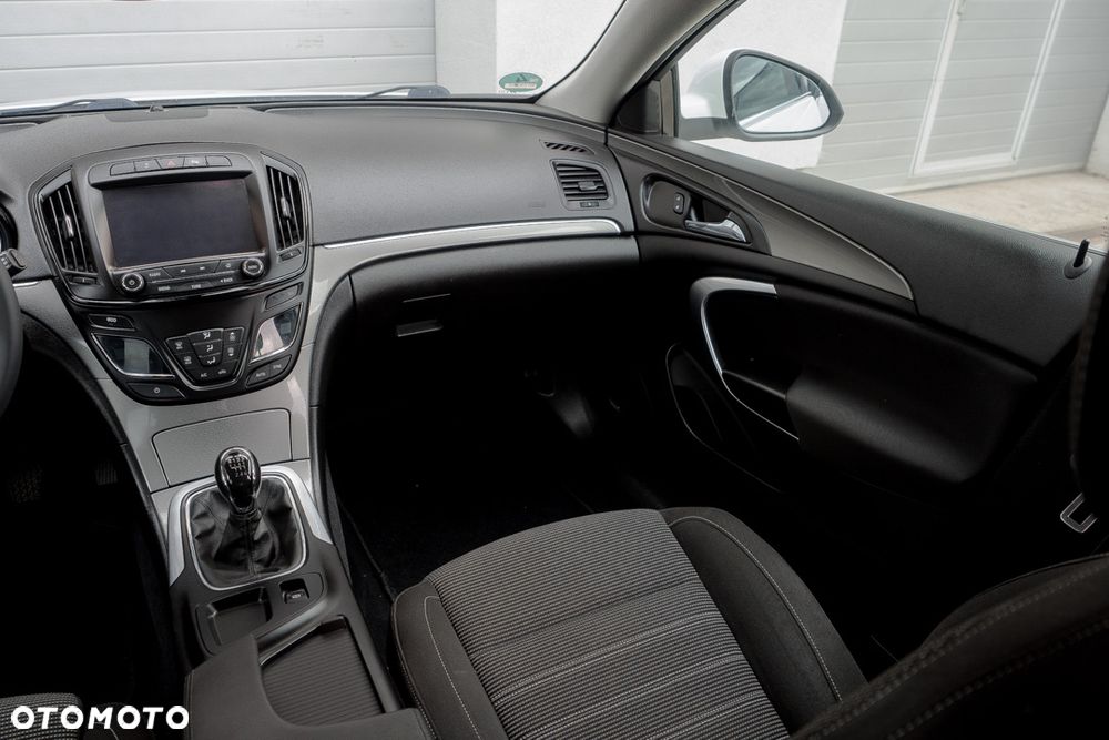 Opel Insignia 1.4 T Cosmo S&S - 36