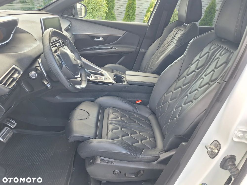 Peugeot 3008 - 11