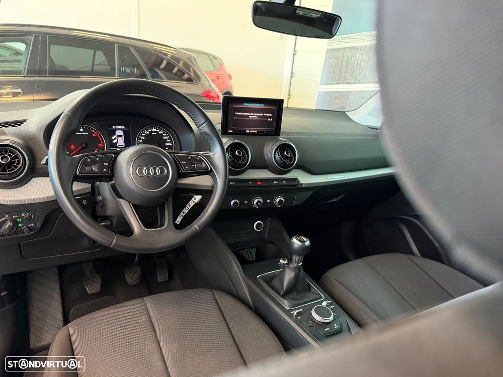 Audi Q2 30 TDI Design - 8