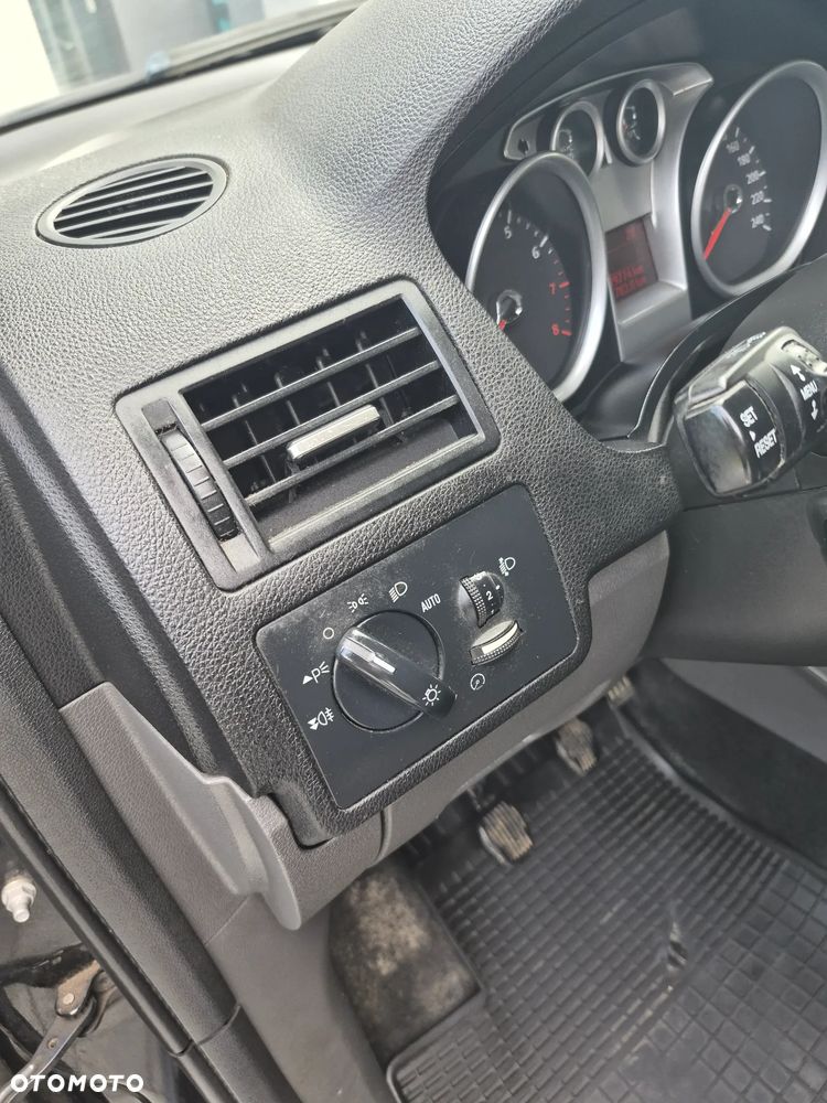 Ford C-MAX 1.6 Edition - 11