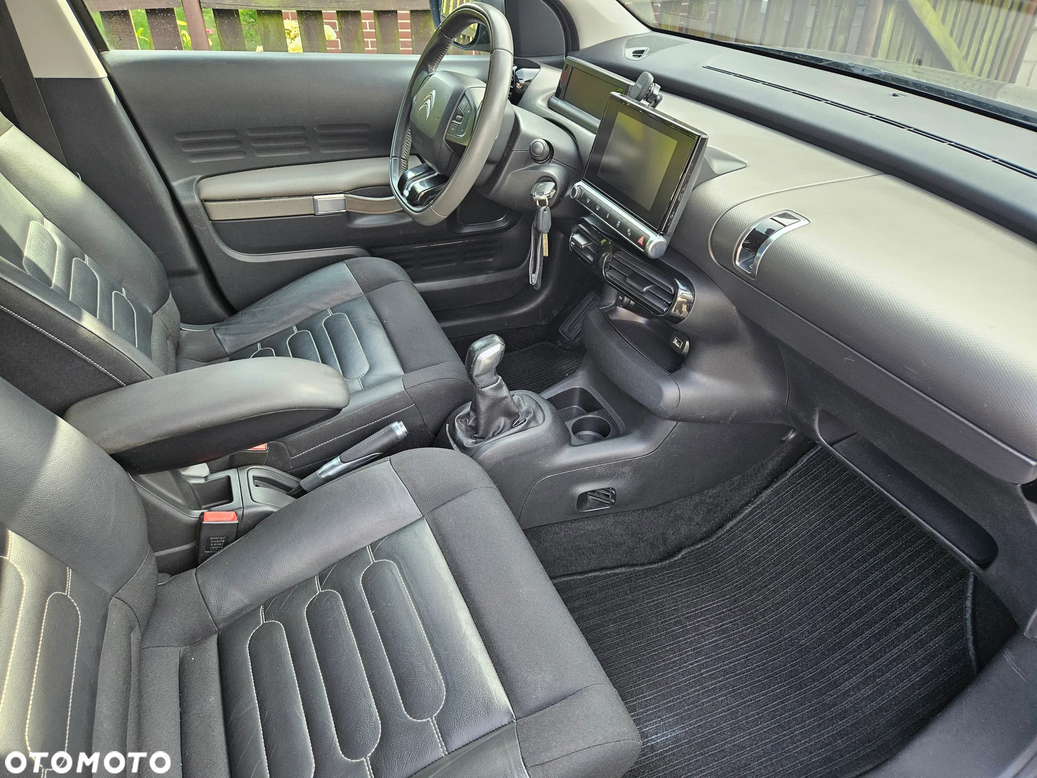 Citroën C4 Cactus 1.2 PureTech Shine S&S - 5