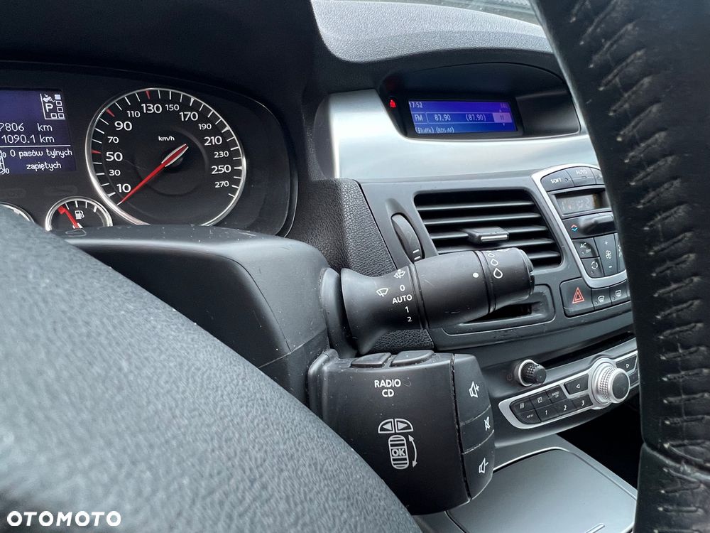 Renault Laguna 2.0 dCi FAP Dynamique - 32