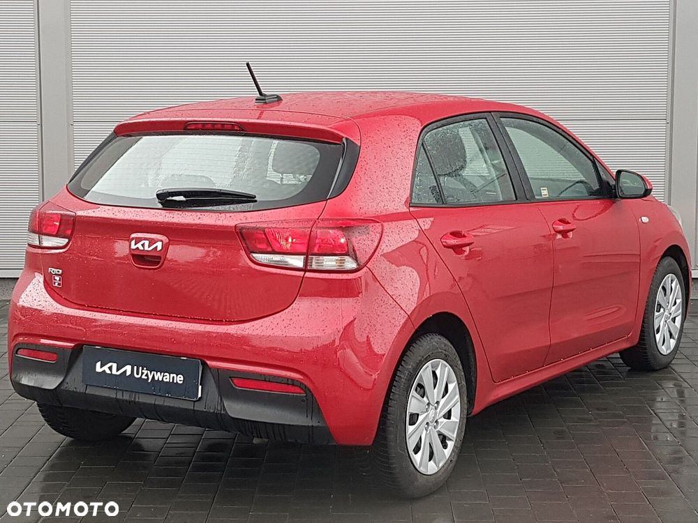 Kia Rio 1.2 M - 12