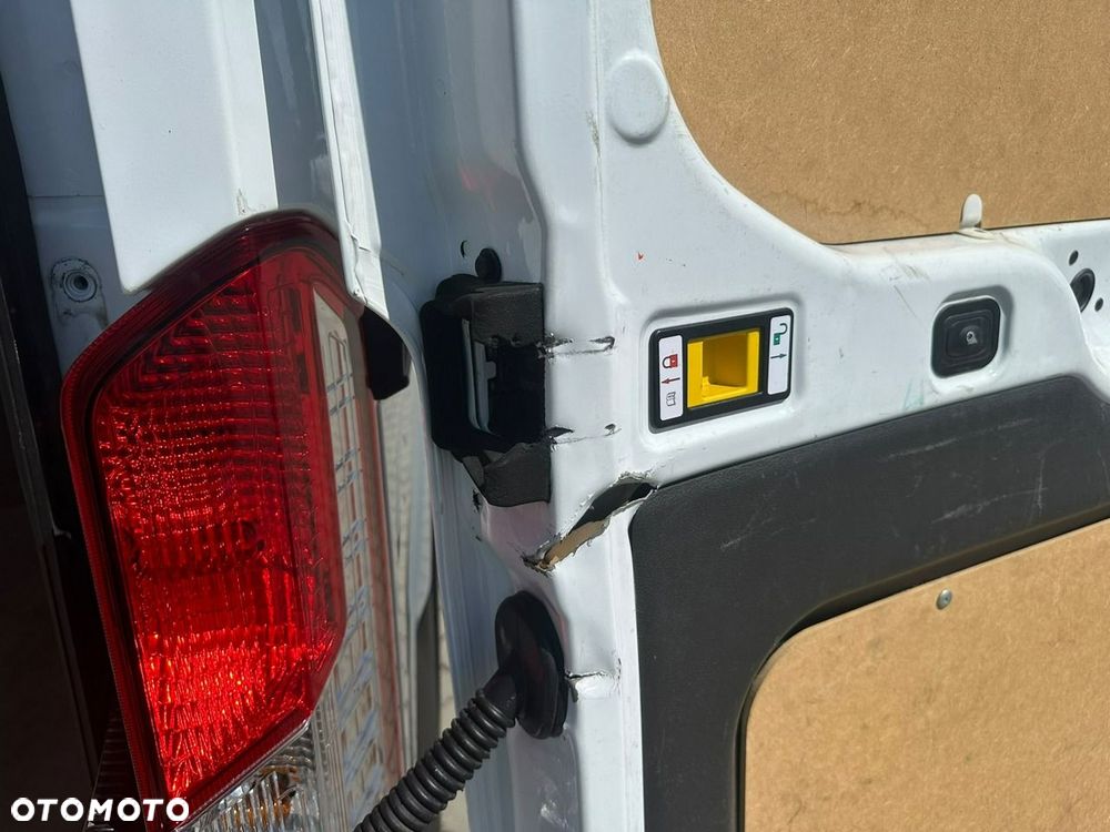 Ford Transit - 14