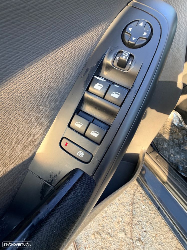 Citroën C4 Grand Picasso 1.6 e-HDi Intensive - 12