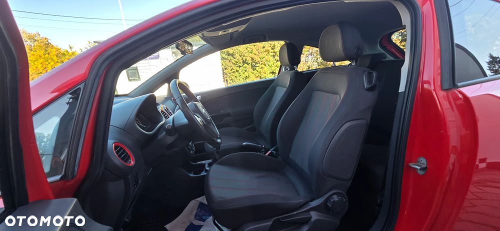 Opel Corsa 1.4 16V Color Race - 26