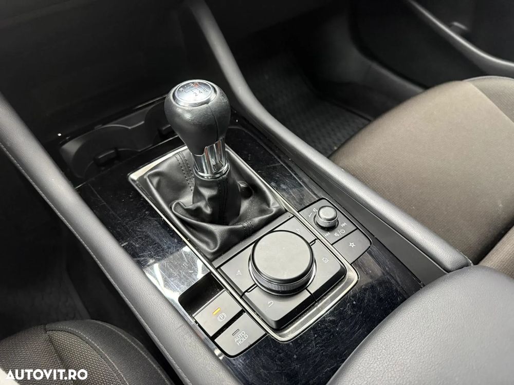 Mazda 3 - 12