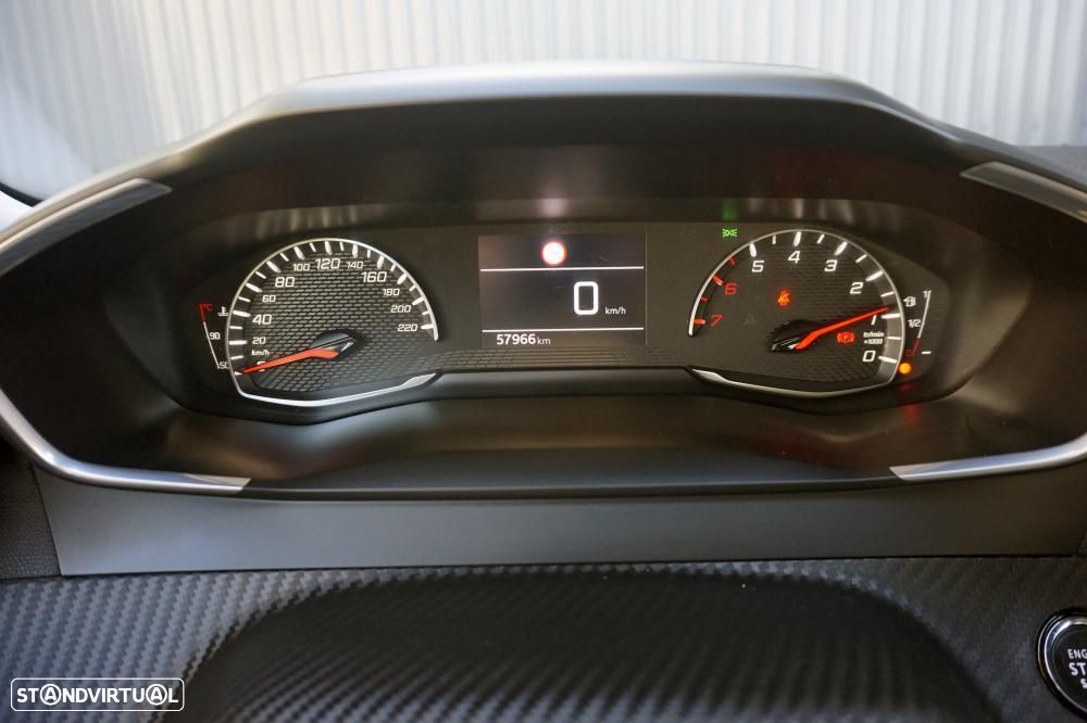 Peugeot 2008 1.2 PureTech Allure - 13