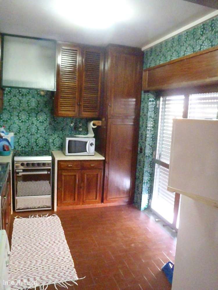 2 Bedroom Furnished 1st Floor Detached House near Oeiras Train Station - Grande imagem: 3/21