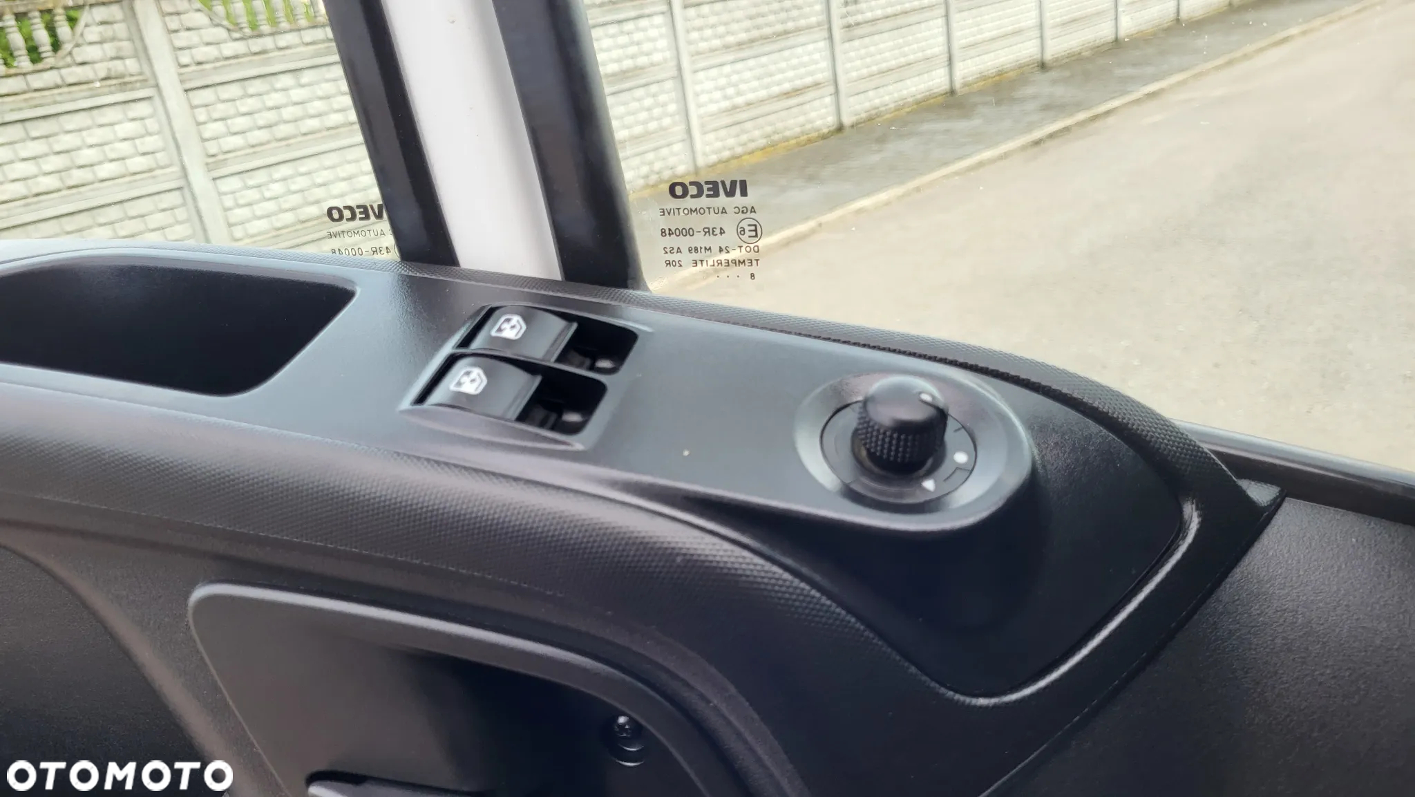 Iveco Daily 50c150 Thermo King 500V /mroźnia-20/dwie przegrody 2xagregat/izoterma/kontener/ - 34