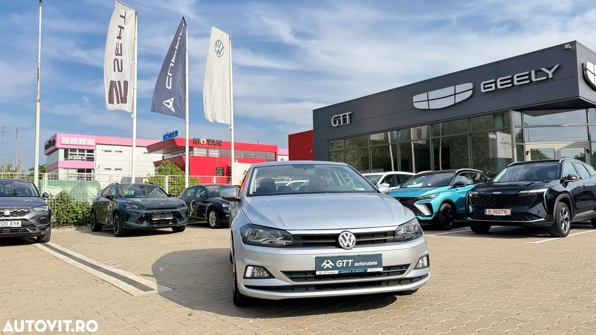 Volkswagen Polo 1.0 TSI Comfortline - 1