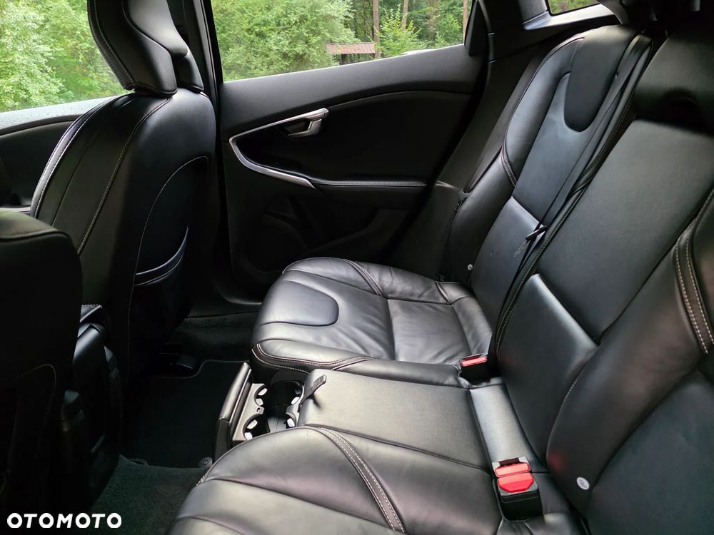 Volvo V40 D3 RDesign - 14