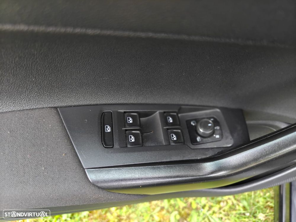 VW Polo 1.0 TSI Urban DSG - 24