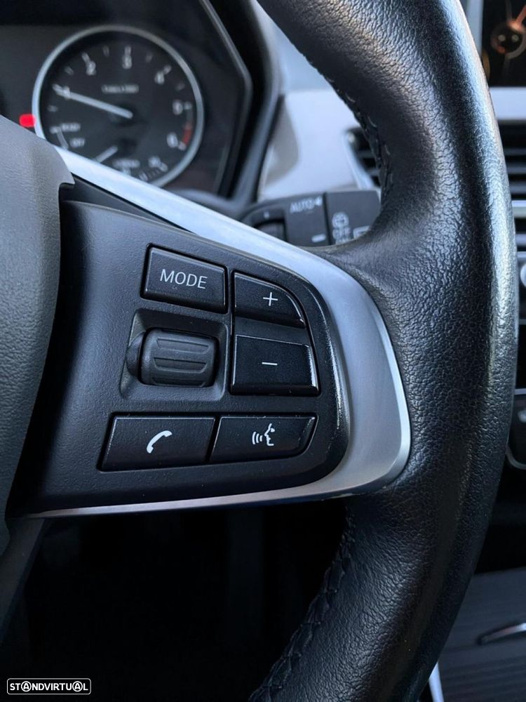 BMW X1 16 d sDrive Line xLine - 19