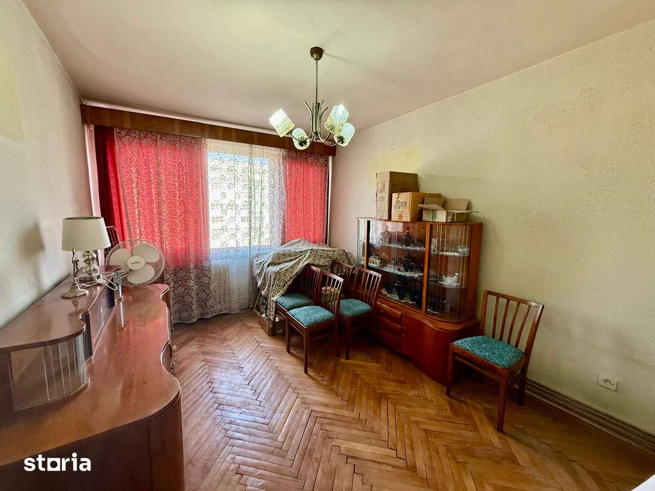 A/1654 De vânzare apartament cu 3 camere în Tg Mureș - Tudor — fotografia 3