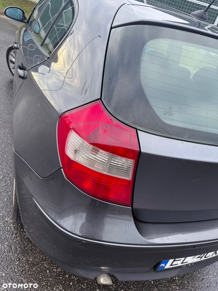 BMW Seria 1 120i - 6