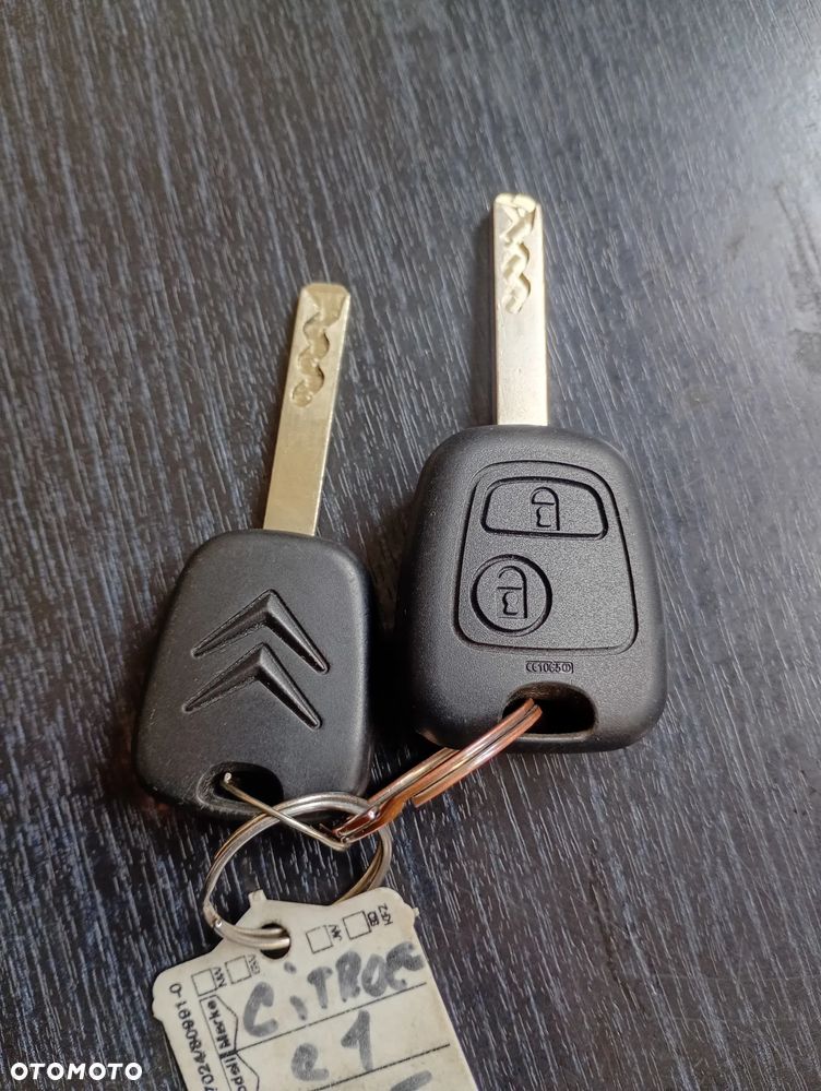 Citroën C1 1.0i Desire - 10