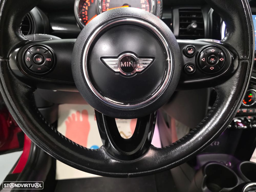 MINI 3 Portas Cooper D 60 Years Chili - 52