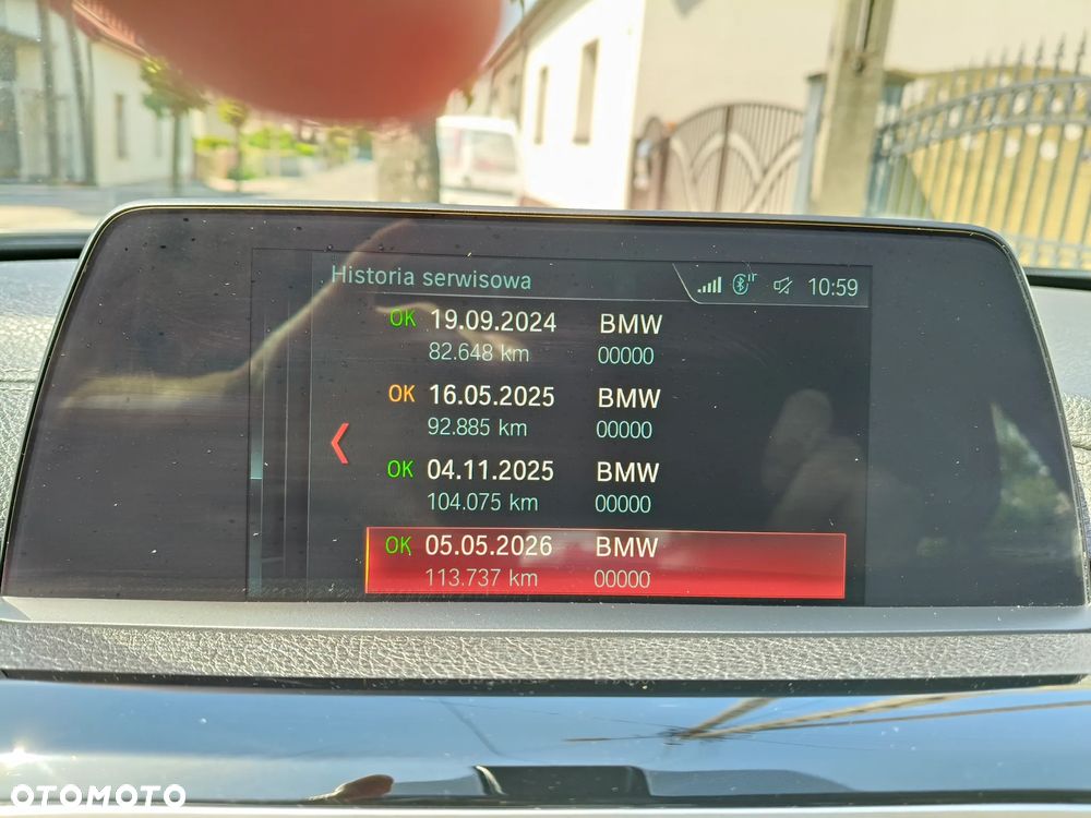 BMW Seria 3 318d - 36