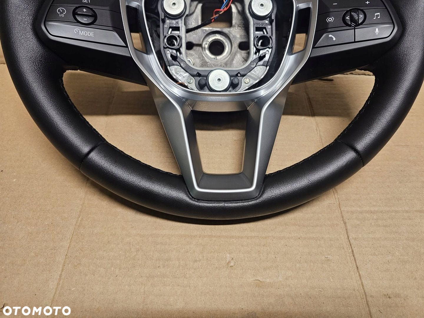 KIEROWNICA BMW X1 U11 X2 U10 MULTI FUNKCJA GRZANA - 5
