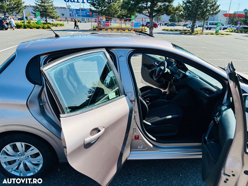 Peugeot 208 1.2 VTi Access - 3
