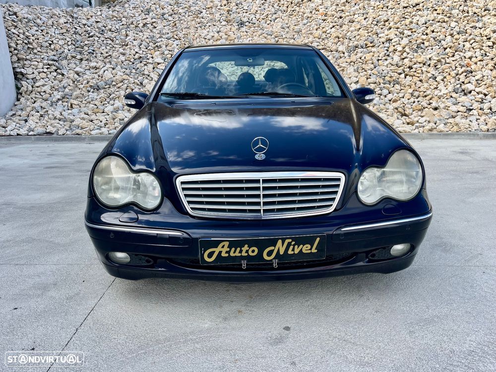 Mercedes-Benz C 200 - 2