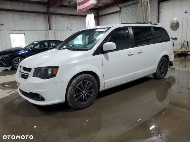 Dodge Grand Caravan 3.6 R/T - 22